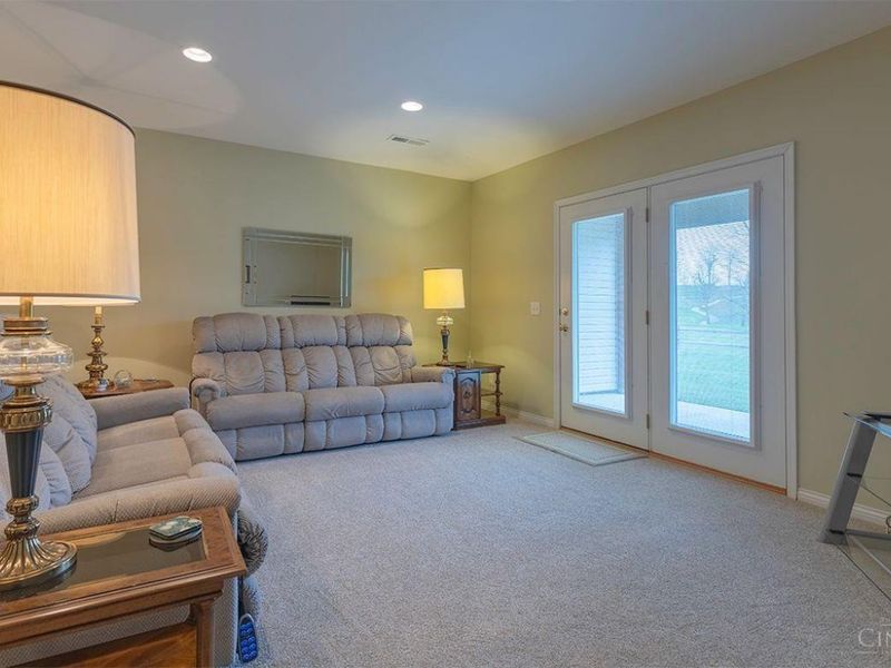 9601 Pebble View Drive, Colerain Township, OH 45252 Photo 21