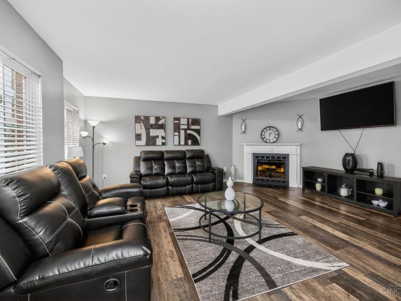 11133 Jardin Place, Blue Ash, OH 45241 Photo 3