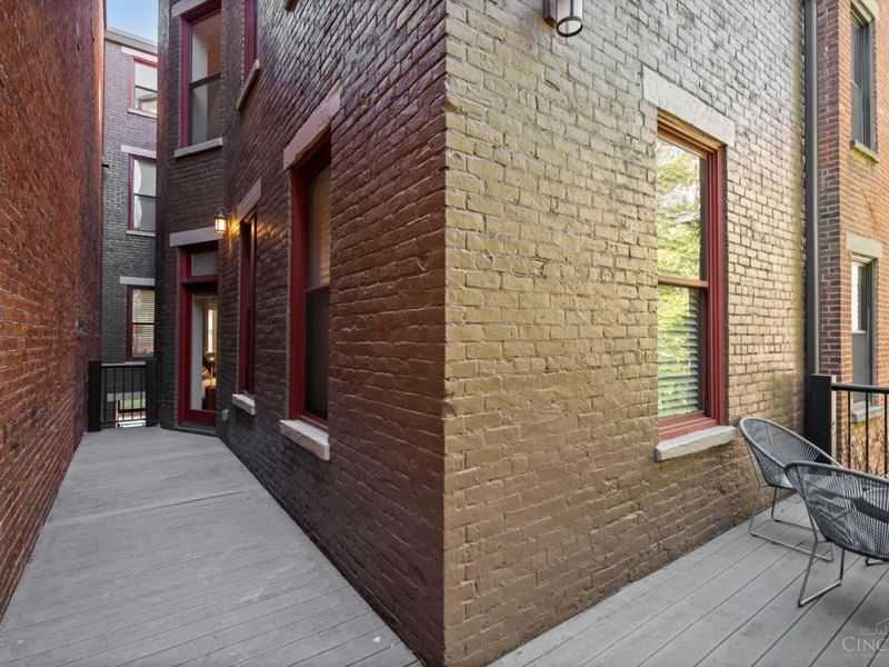 1420 Race Street, Cincinnati, OH 45202 Photo 31