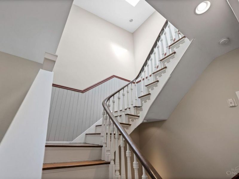 1420 Race Street, Cincinnati, OH 45202 Photo 49