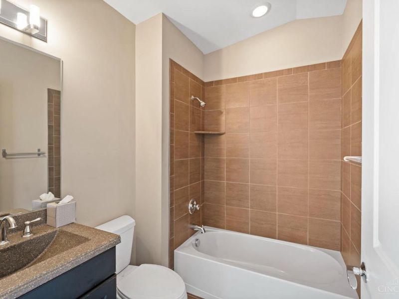 1420 Race Street, Cincinnati, OH 45202 Photo 53