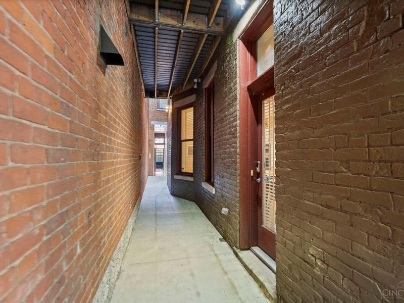 1420 Race Street, Cincinnati, OH 45202 Photo 54