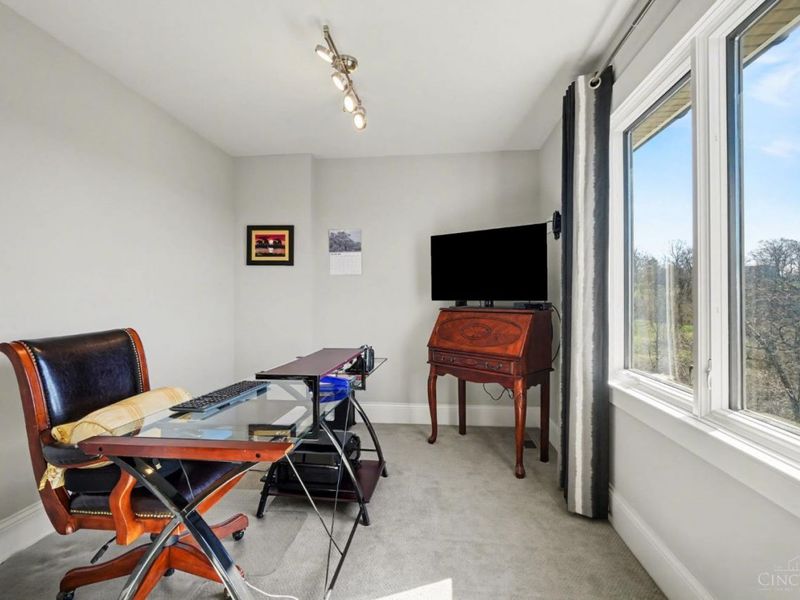 5971 Woodland Lane, Columbia Twp, OH 45227 Photo 17