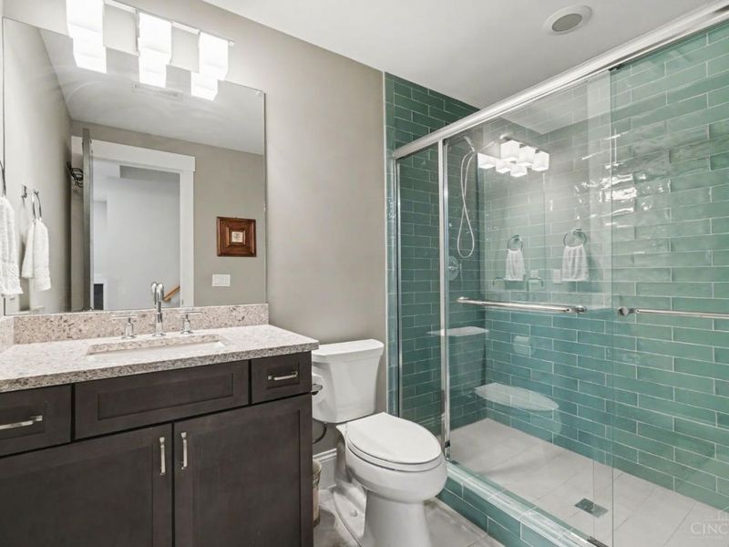 5971 Woodland Lane, Columbia Twp, OH 45227 Photo 18