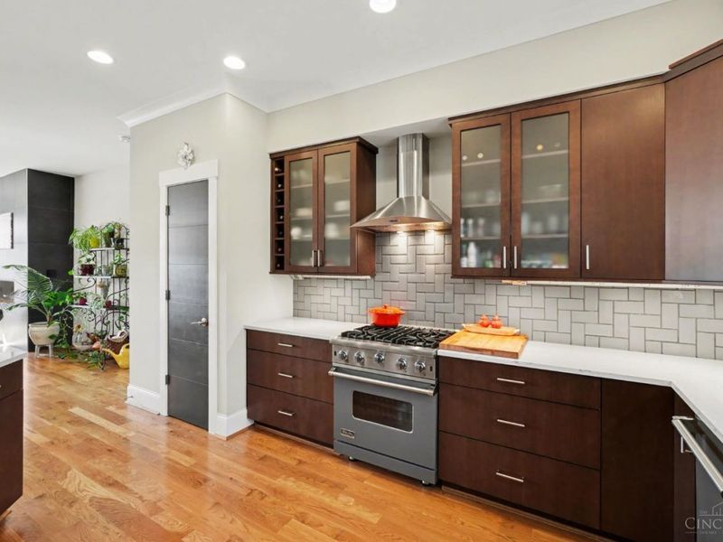 5971 Woodland Lane, Columbia Twp, OH 45227 Photo 4