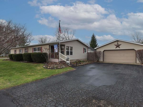 400 W Toledo Street, Fremont, IN 46737