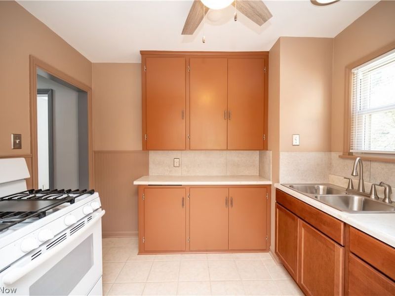 3712 Logan Way, Youngstown, OH 44505 Photo 27