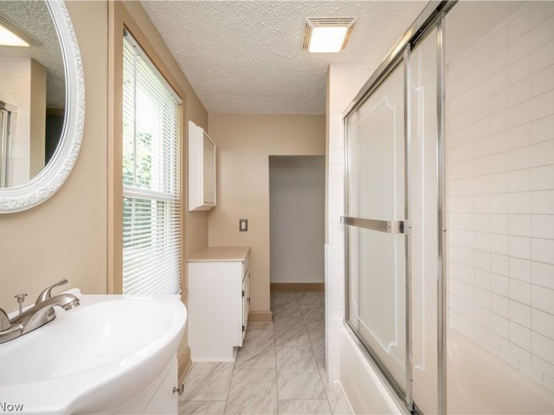 3712 Logan Way, Youngstown, OH 44505 Photo 41