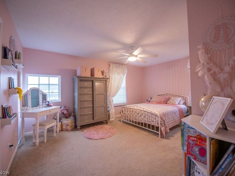 7674 Knollridge Avenue NE, Canton, OH 44721 Photo 20