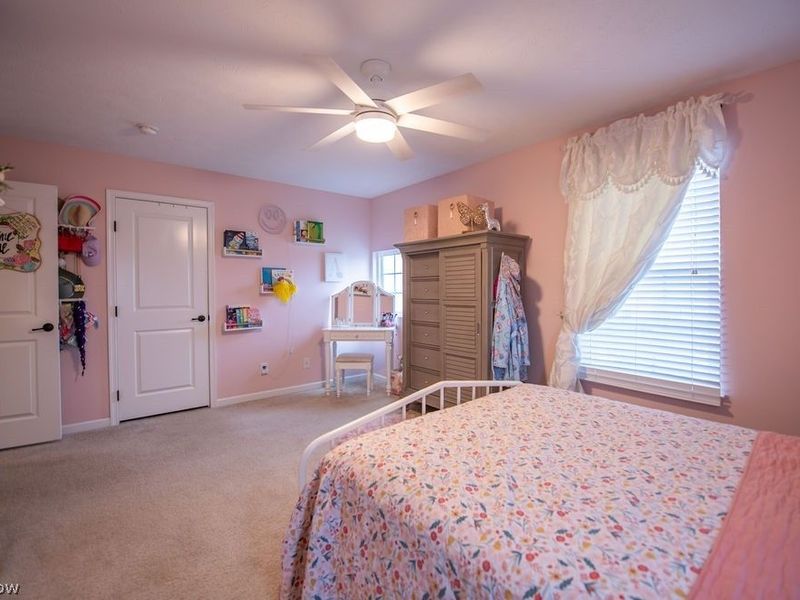 7674 Knollridge Avenue NE, Canton, OH 44721 Photo 21