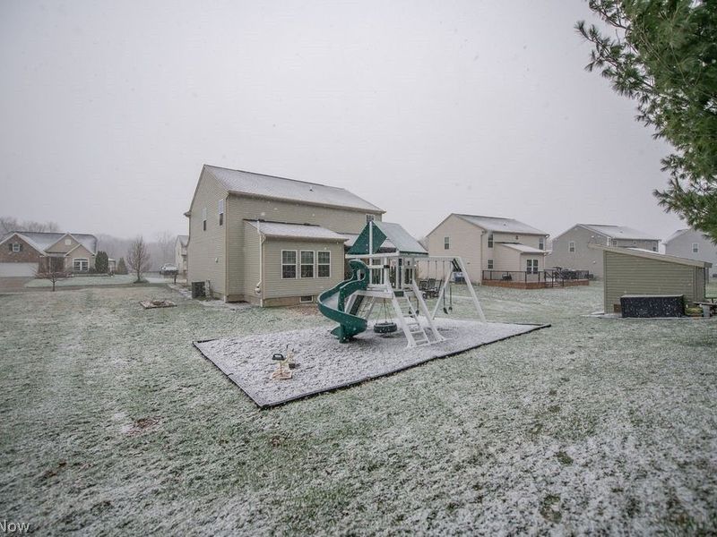 7674 Knollridge Avenue NE, Canton, OH 44721 Photo 45