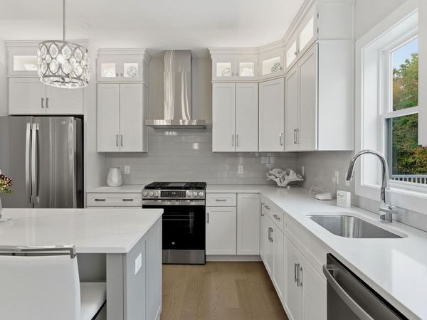 18 Elise Avenue, Unit Lot 9, Londonderry, NH 03053