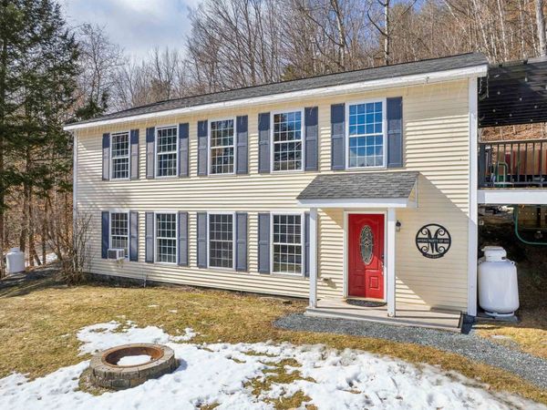 19 Davry Way, Woodstock, VT 05091