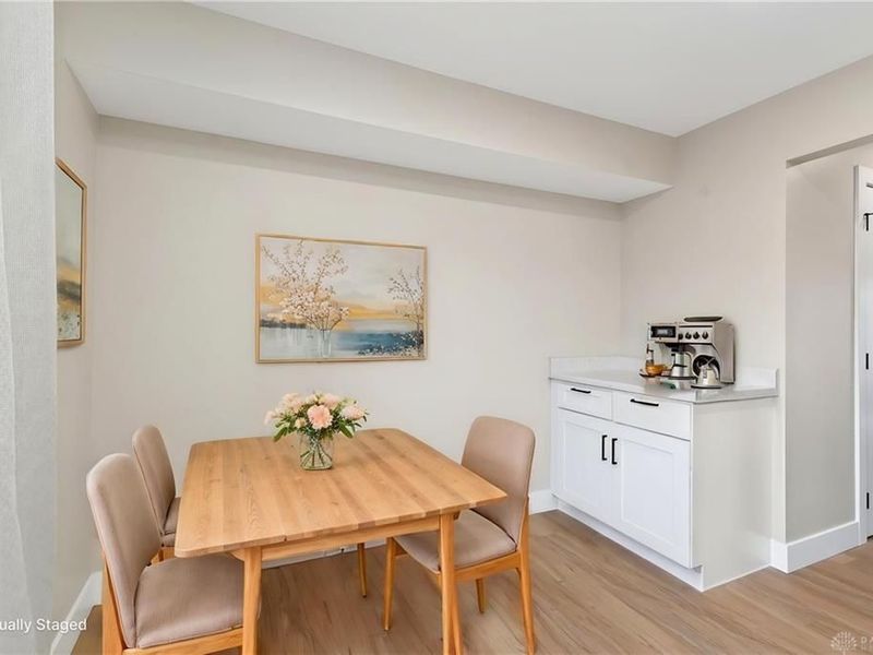 719 Clareridge Lane, Centerville, OH 45458 Photo 13