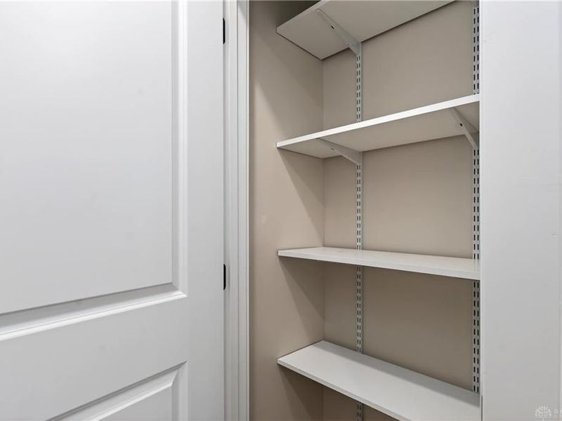 719 Clareridge Lane, Centerville, OH 45458 Photo 14