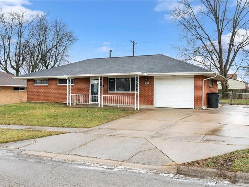 5269 Buckner Drive, Huber Heights, OH 45424 Photo 4