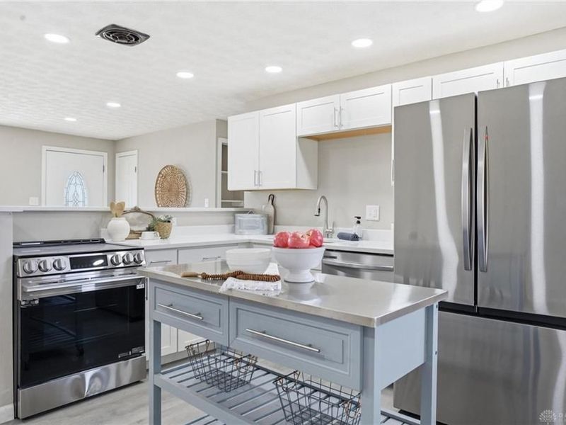 5269 Buckner Drive, Huber Heights, OH 45424 Photo 9