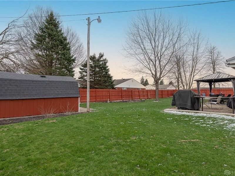 102 Union Boulevard, Englewood, OH 45322 Photo 24