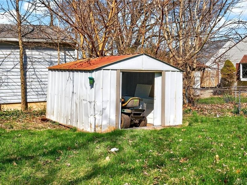 1243 Ridgeview Avenue, Dayton, OH 45409 Photo 49