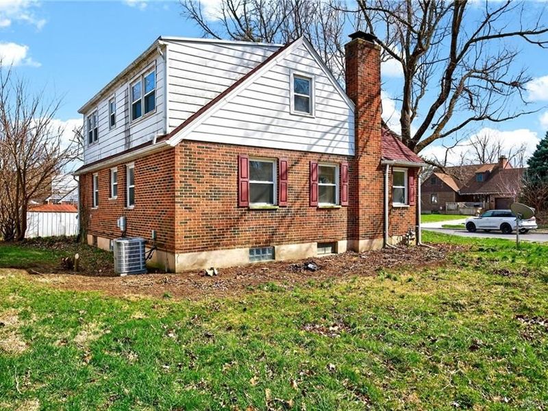 1243 Ridgeview Avenue, Dayton, OH 45409 Photo 56