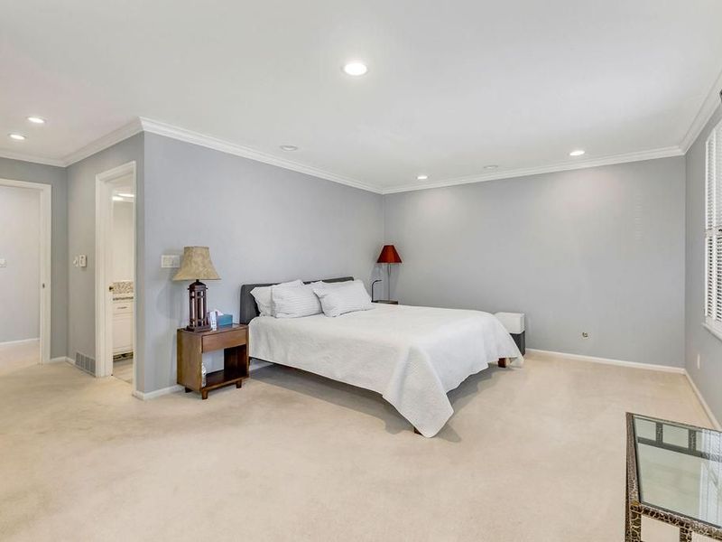 1015 Rubicon Road, Dayton, OH 45409 Photo 16