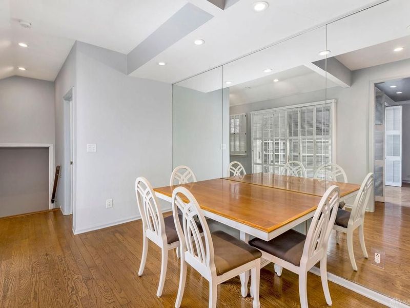 1015 Rubicon Road, Dayton, OH 45409 Photo 5