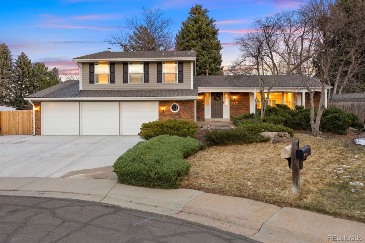 5984 S Florence Court, Englewood, CO 80111 Main Photo