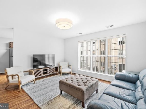 1130 HUNTMASTER TERRACE NE, Unit 201, LEESBURG, VA 20176