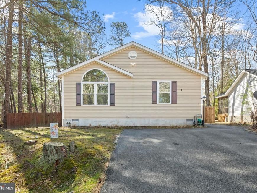 1 Surfers Way, Ocean Pines, MD 21811 Main Photo