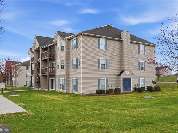 136 2 BROOKLAND COURT, Unit 2, WINCHESTER, VA 22602