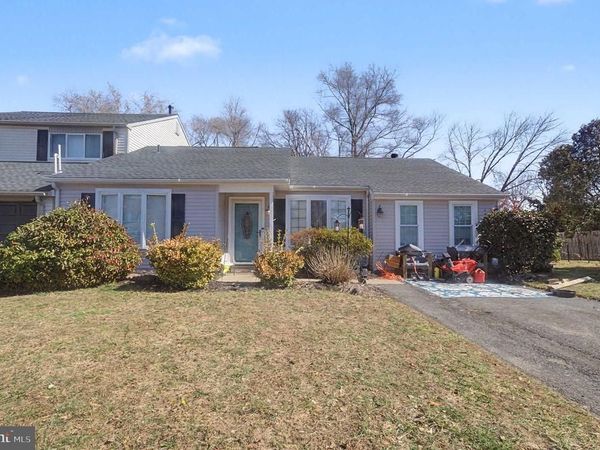 36 WYNNEWOOD DRIVE , VOORHEES, NJ 08043