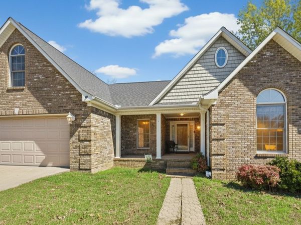 461 Patricia Dr , New Concord, KY 42076