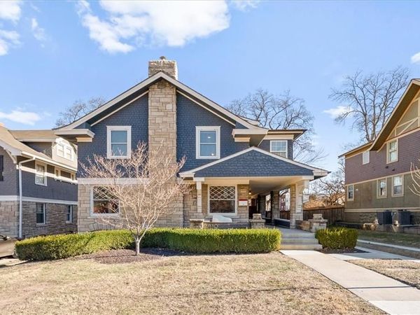 2819 Campbell Street, Kansas City, MO 64109