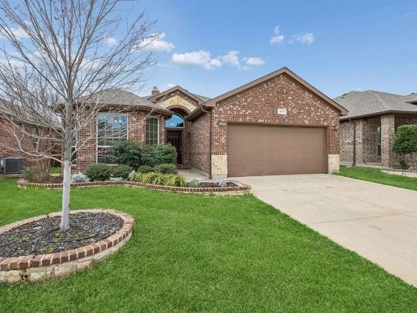 337 Delgany Trail, Fort Worth, TX 76052