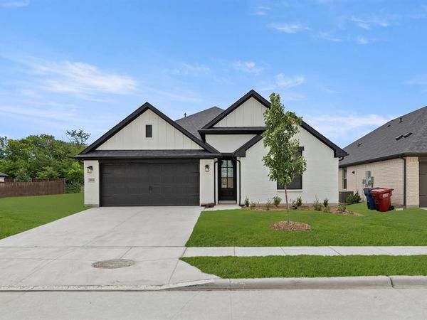 3016 Beau Daniel Drive, Royse City, TX 75189