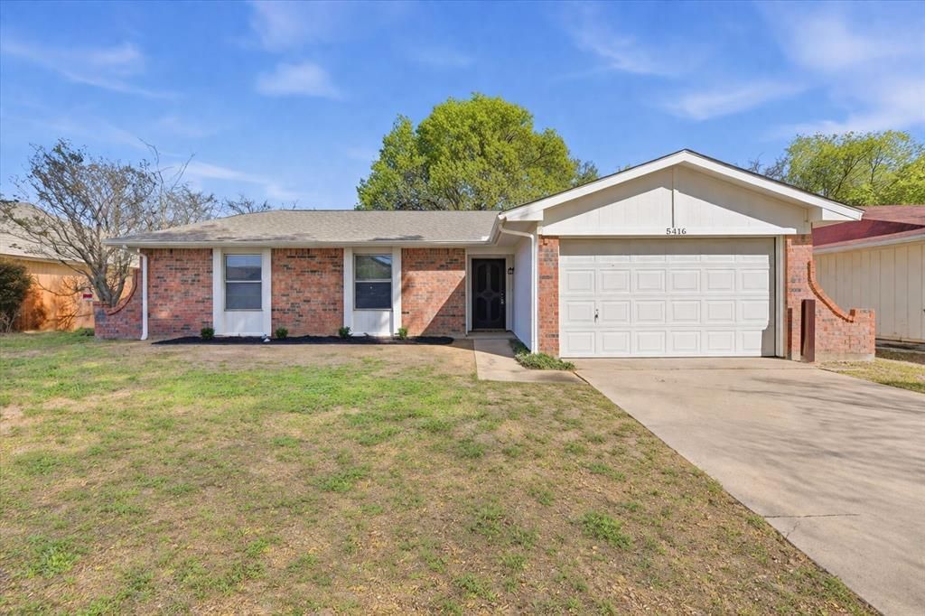 5416 Dunson Drive, Haltom City, TX 76148 Main Photo