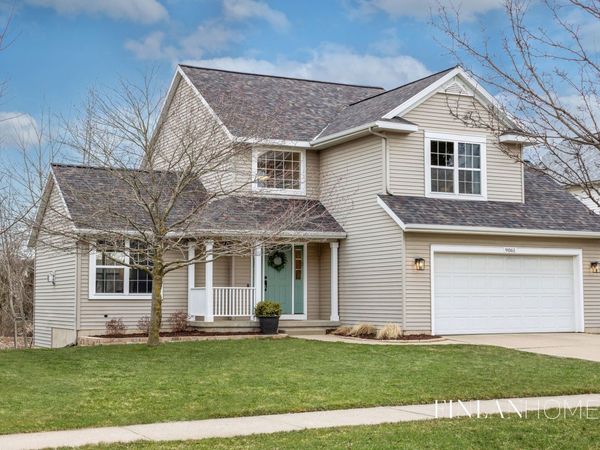 9061 Glengarry Court SE, Caledonia, MI 49316