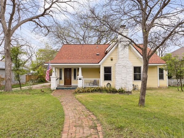 811 E 46th ST , Austin, TX 78751