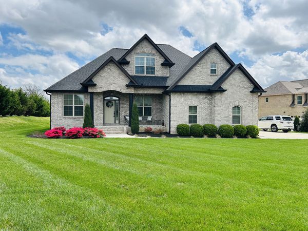 101 Highpoint Blvd, Tullahoma, TN 37388