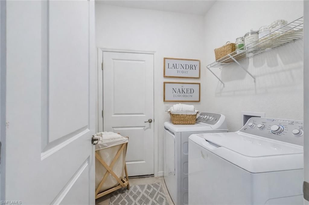 2681 Vine Ave, Naples, FL 34120 Photo
