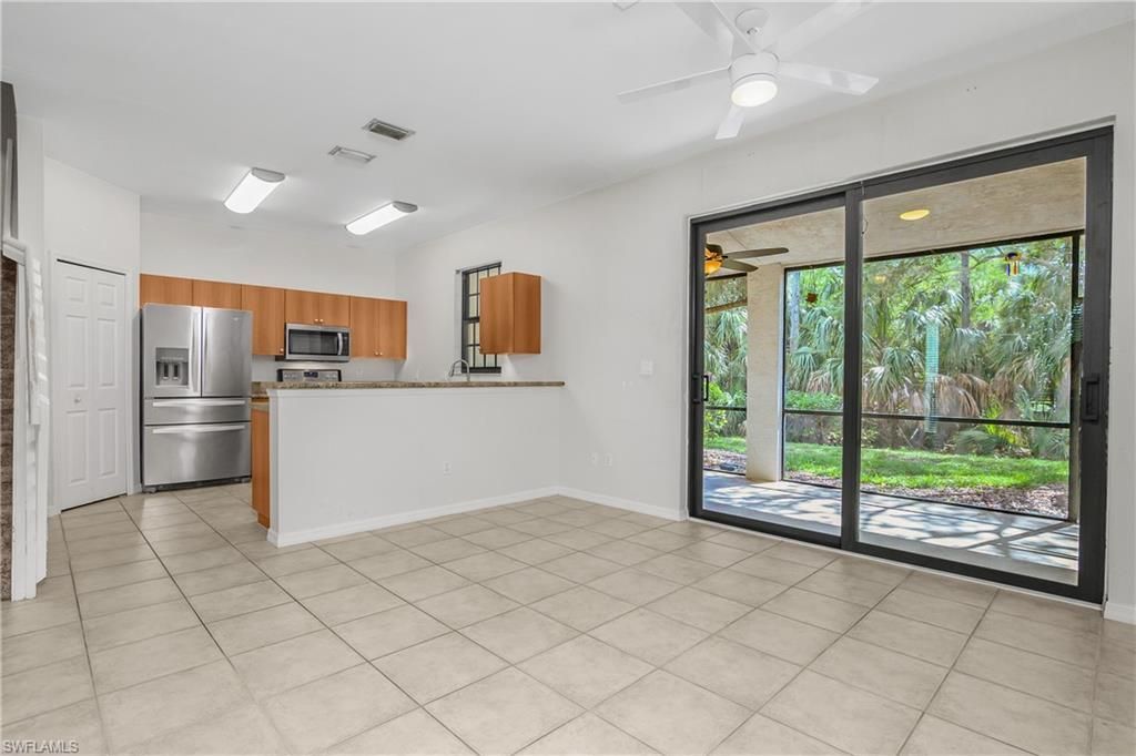 15186 Summit Place Cir, Naples, FL 34119 Photo