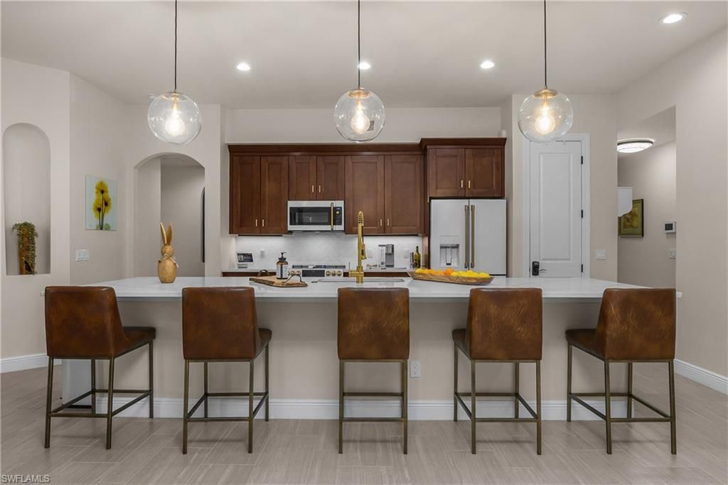 17210 Serengeti Cir, Alva, FL 33920 Photo