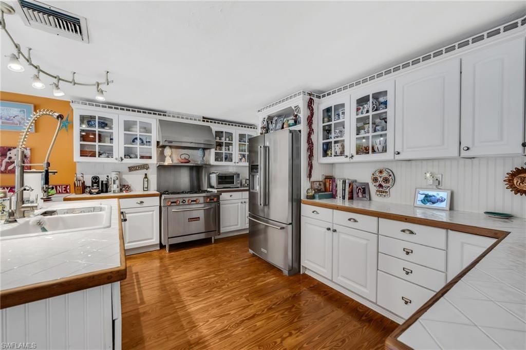 1541 Mandarin Rd , Naples, FL 34102 Photo