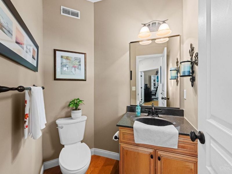 6250 Avebury Court, Hamilton Twp, OH 45152 Photo 20