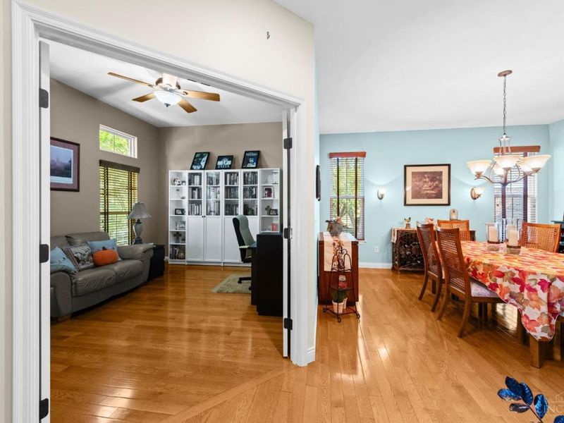 6250 Avebury Court, Hamilton Twp, OH 45152 Photo 5