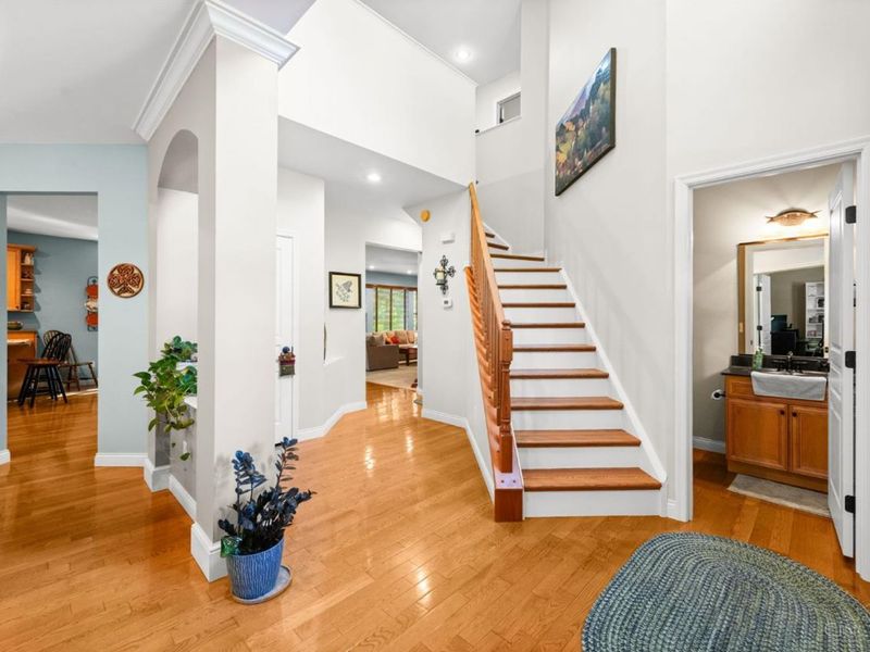 6250 Avebury Court, Hamilton Twp, OH 45152 Photo 7