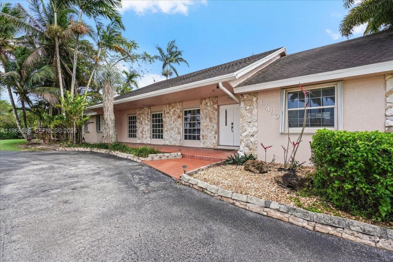 17490 SW 288th St., Homestead, FL 33030 Photo