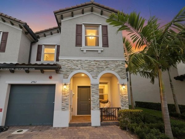 2761 NW 55th Way, Lauderhill, FL 33313