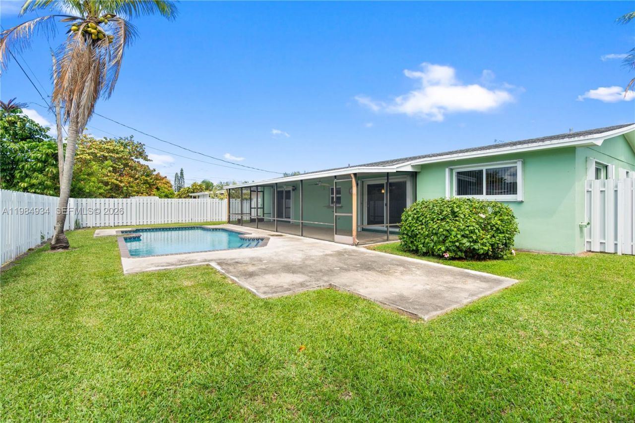 19900 SW 87th Ct, Cutler Bay, FL 33157 Photo