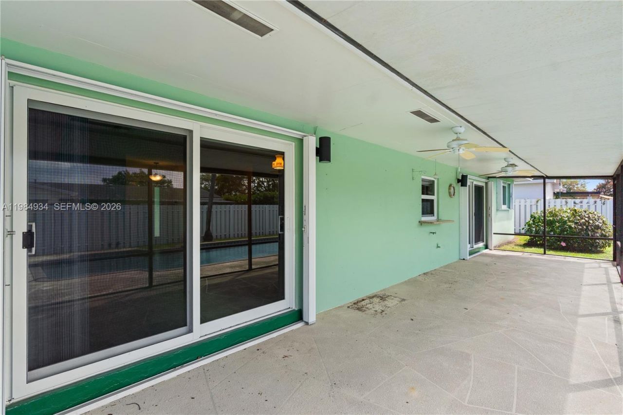 19900 SW 87th Ct, Cutler Bay, FL 33157 Photo